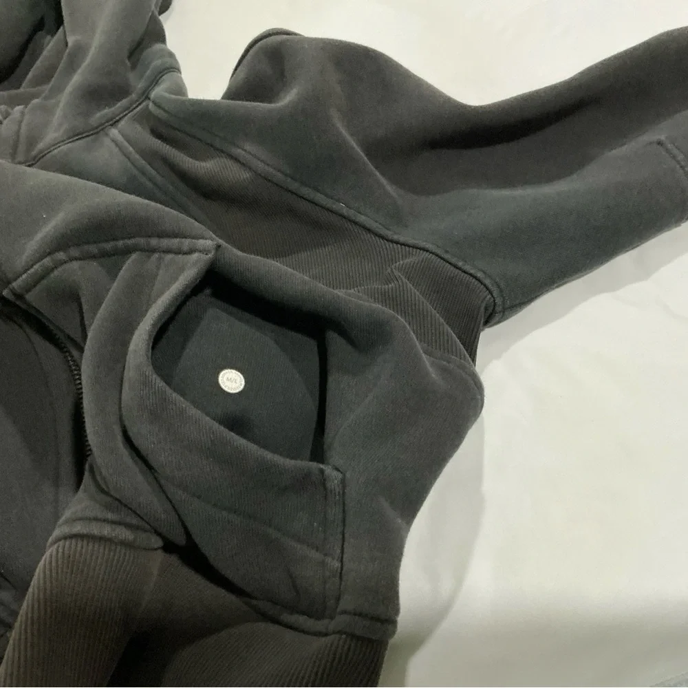 lululemon athletica Black Hooded Jacket - Picture 4 of 4